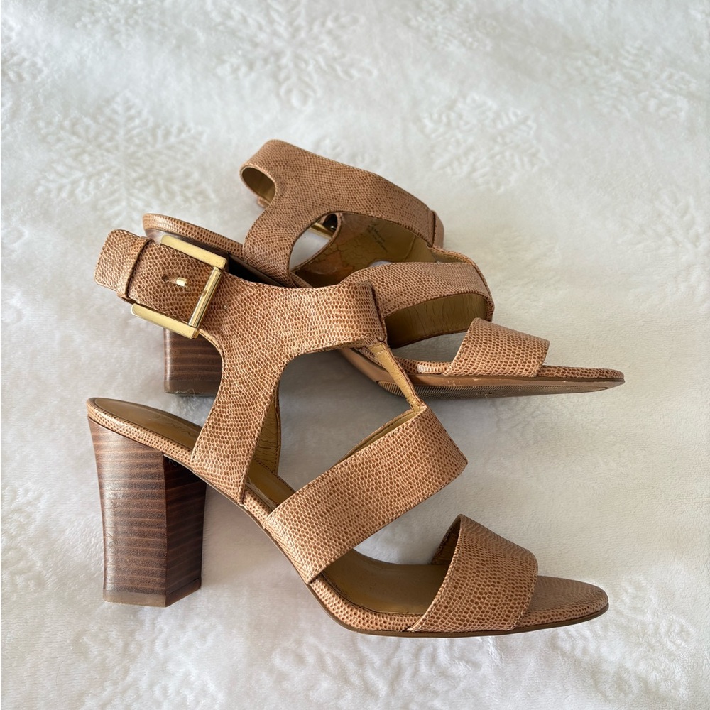 NINE WEST Elegant Tan Heeled Sandals